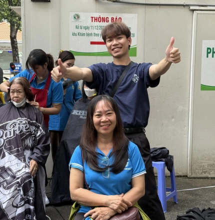 Kin Hair Studio Cắt Tóc Từ Thiện